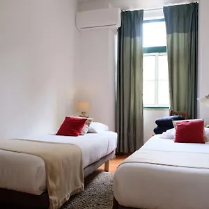  Guest house Poets Privates