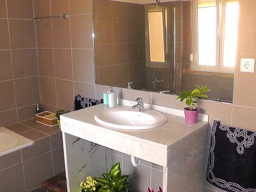 Lisbonera Guest House