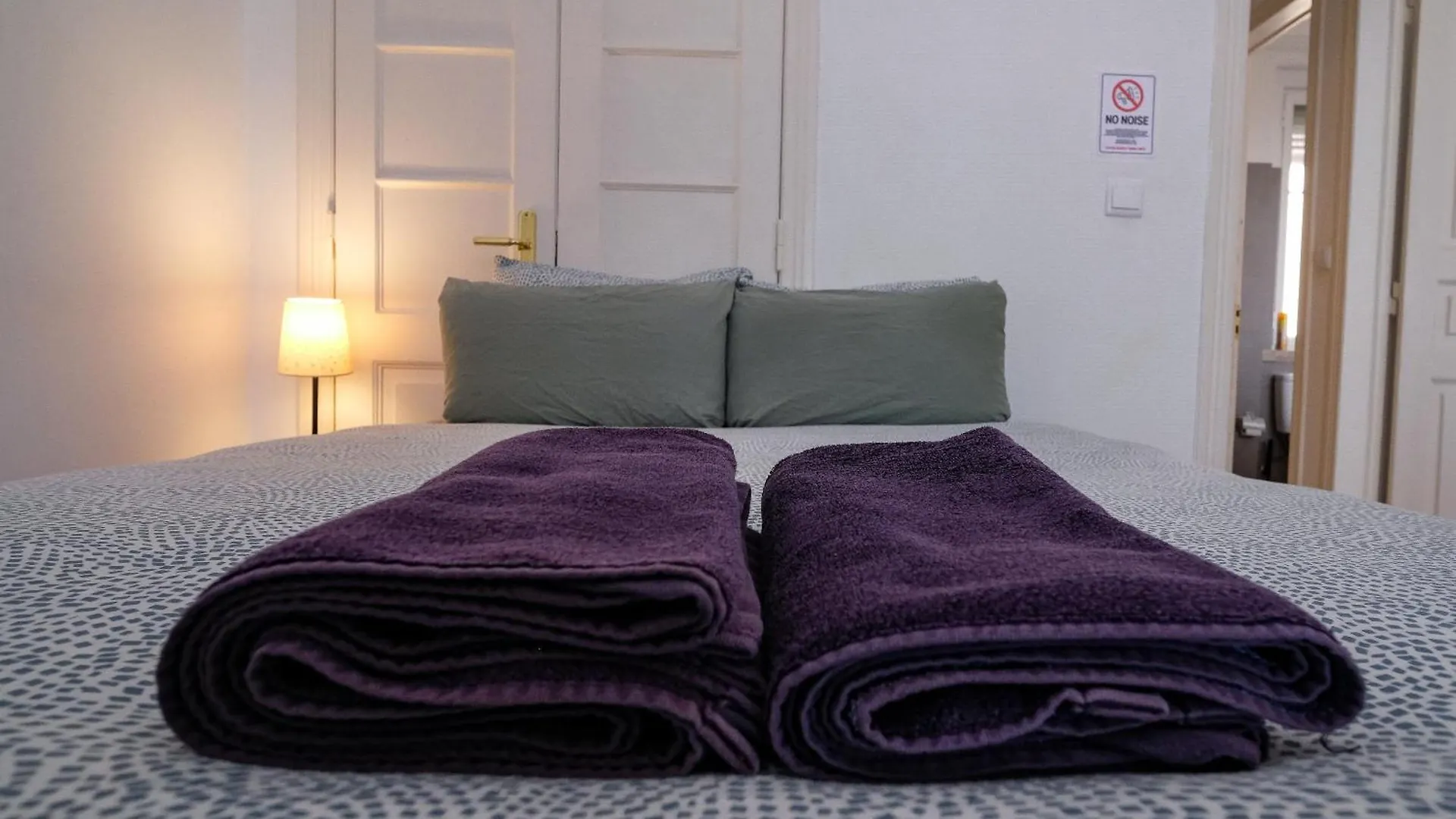Lisbonera Guest House 2*, Lisboa Πορτογαλία